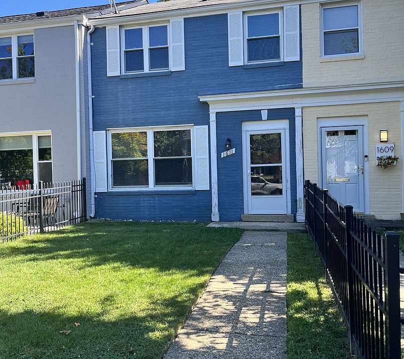 1st image of 1611 Woodbine St