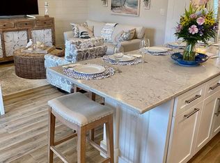 1100 Gulf Shore Blvd N APT 307, Naples, FL 34102