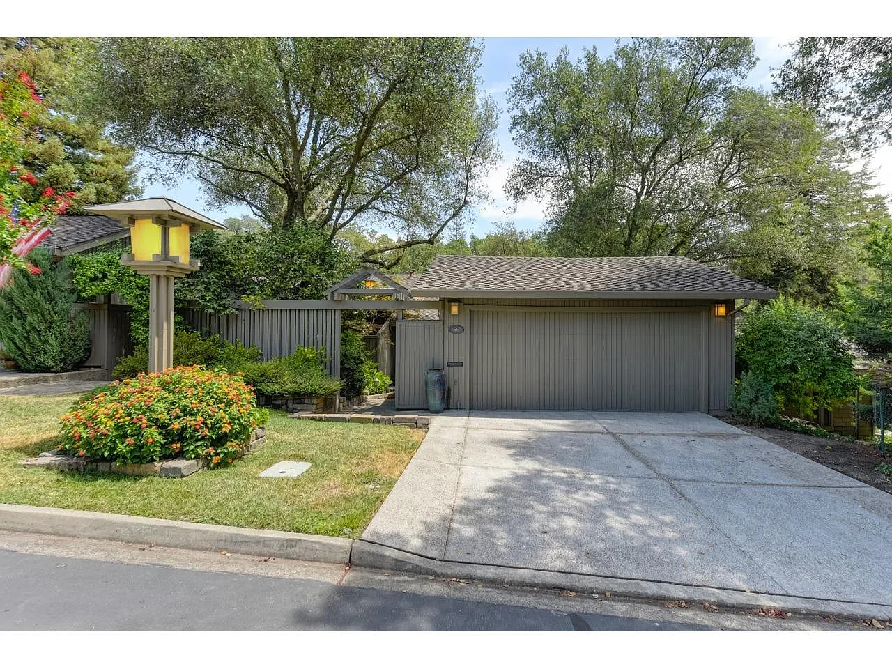 56 Riverknoll Pl photo 1