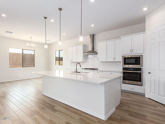 4th image of 20154 W HOLLYHOCK Street