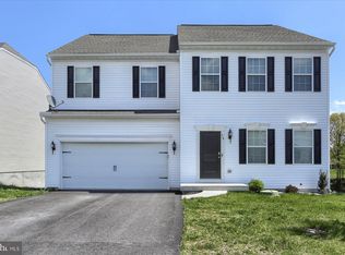 19 Barnhart Cir, Mechanicsburg, PA 17050