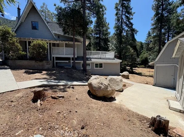 25825 Cassler Dr, Idyllwild, CA 92549