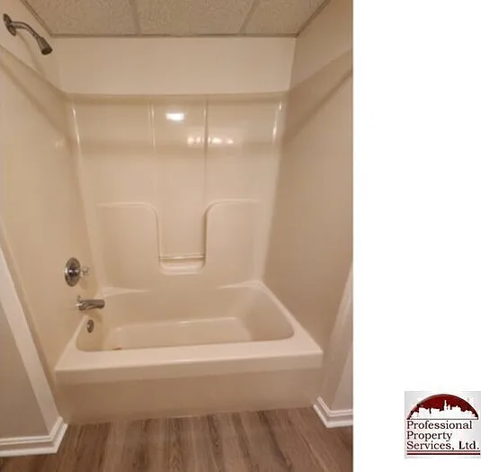 1048 Kasinof Ave — Photo 17