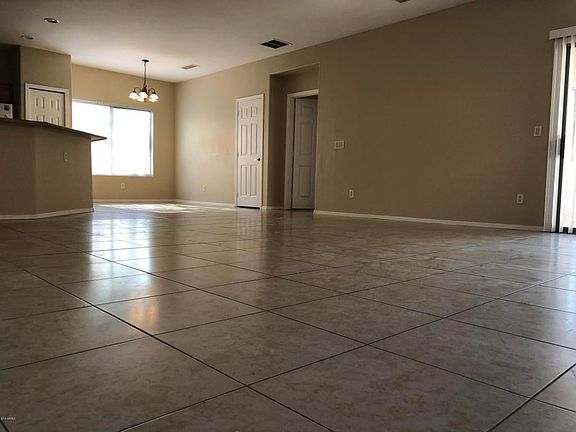 0E27C16E-1530-40B7-A4F3-B0894CBF1433