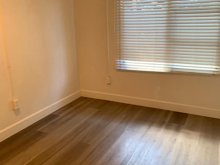 910 Piikoi St #3 — Photo 4