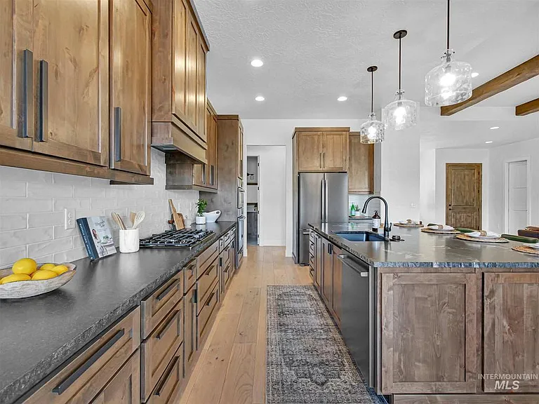 5298 W Parkridge Dr — Photo 6