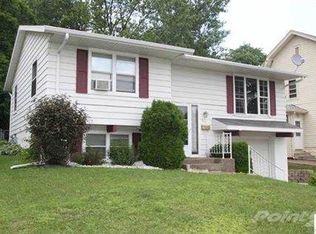 323 Leicester Ave, Duluth, MN 55803