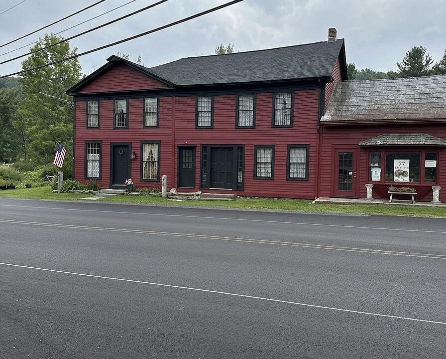 1st image of 27 N Main Rd