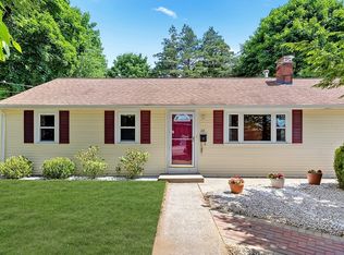 28 Worcester Rd, Sharon, MA 02067