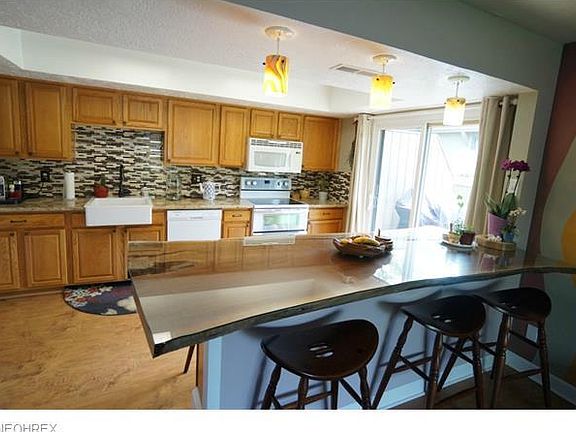 5th image of 11796 Harbour Light Dr #1796