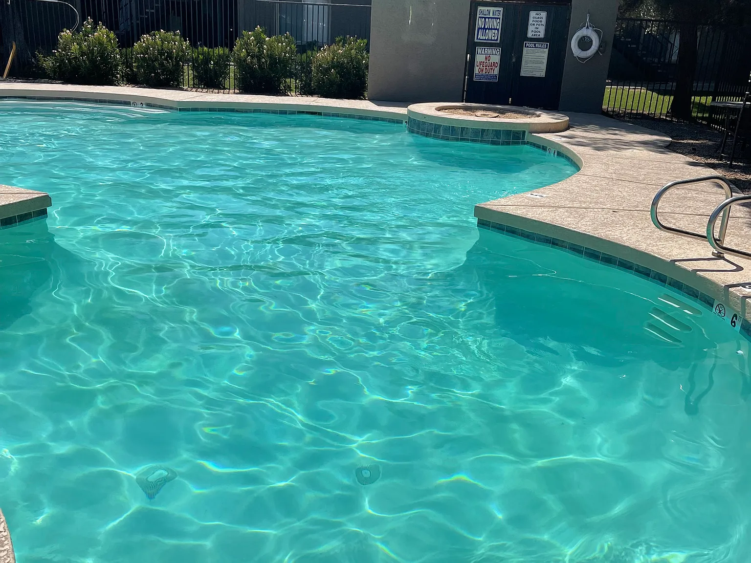 Crystal Pointe — Photo 3