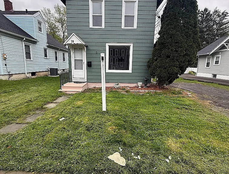 28 Milford St — Photo 1