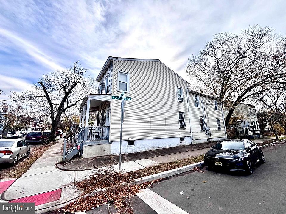 2nd image of 301 Cleveland Ave