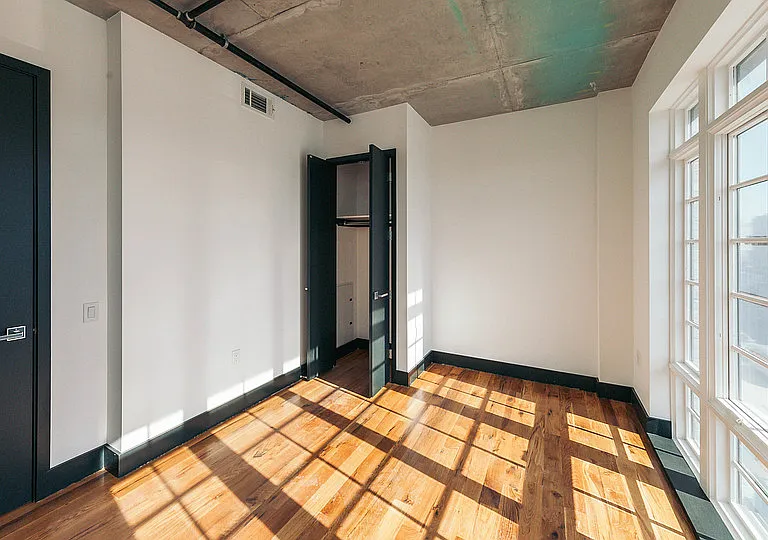803 Wyckoff Ave #4R — Photo 6