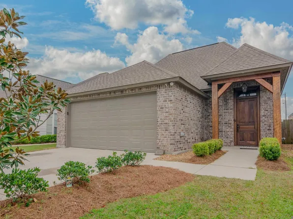 41025 Galvez Trails Blvd, Prairieville, LA 70769