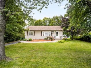 11 Dwyer Ln, Wappingers Falls, NY 12590