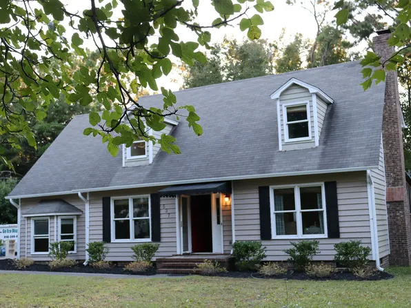 537 Aquarius Dr, Wilmington, NC 28411