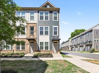 5005 Sovereignty Ct, Charlotte, NC 28205