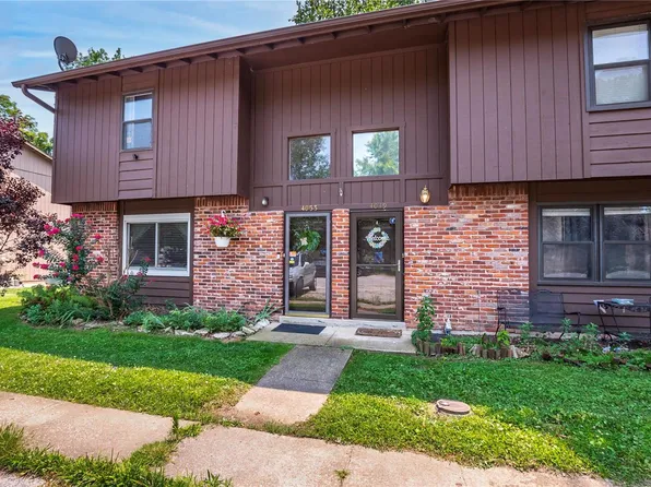 4053 Country Club Dr, Imperial, MO 63052