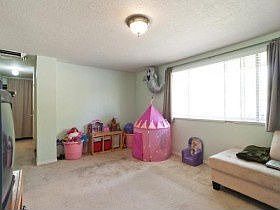 3rd image of 10190 S Amaryllis St