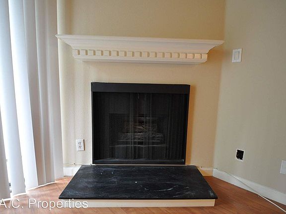 4th image of 5400 Morella Ave APT 8