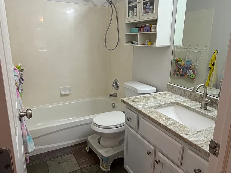 1831 S 550th St W — Photo 32