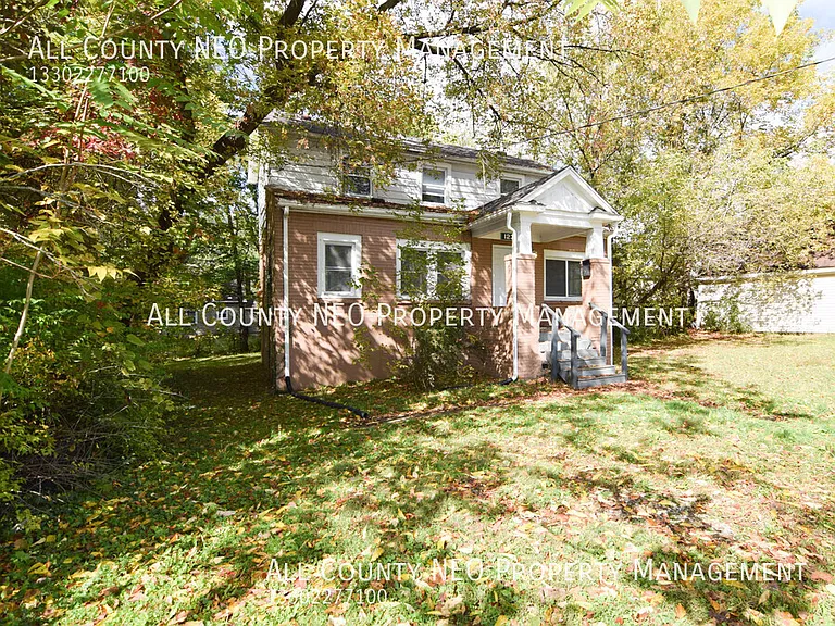 1234 Winton Ave — Photo 15