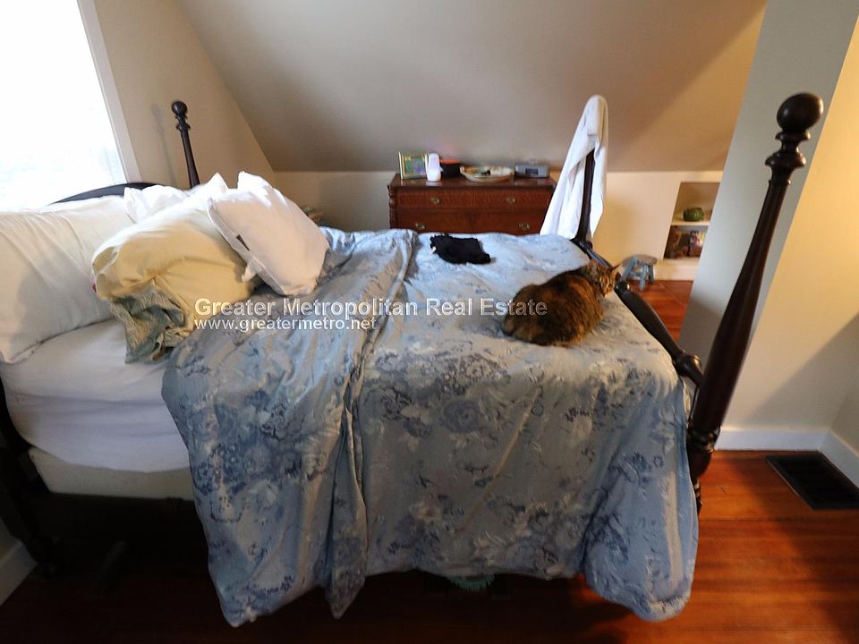1st image of 17A Sturgis St #1