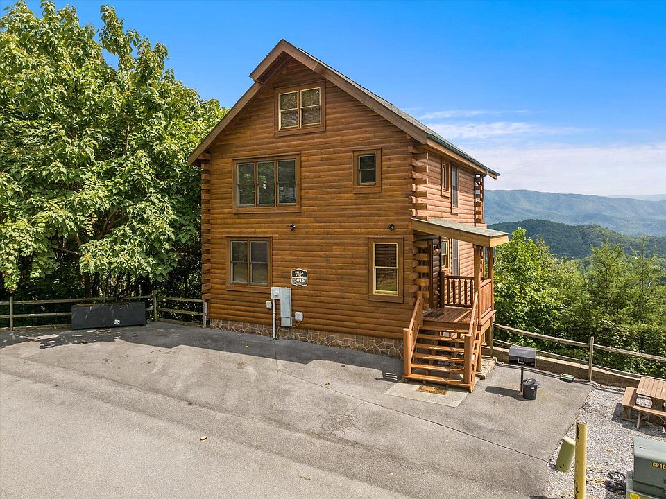 1st image of 3016 Hickory Lodge Dr