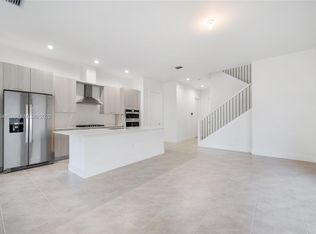4408 NW 80th Ave, Doral, FL 33166
