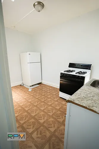 2728-2 The Alameda Photo 1