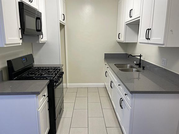 5th image of 436 Cedar Ave Unit 12