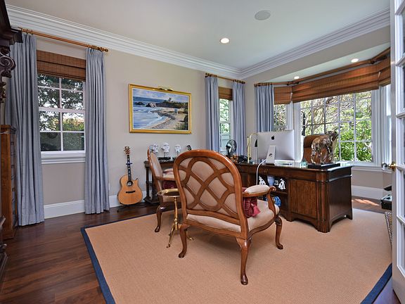 5th image of 1015 Chautauqua Blvd