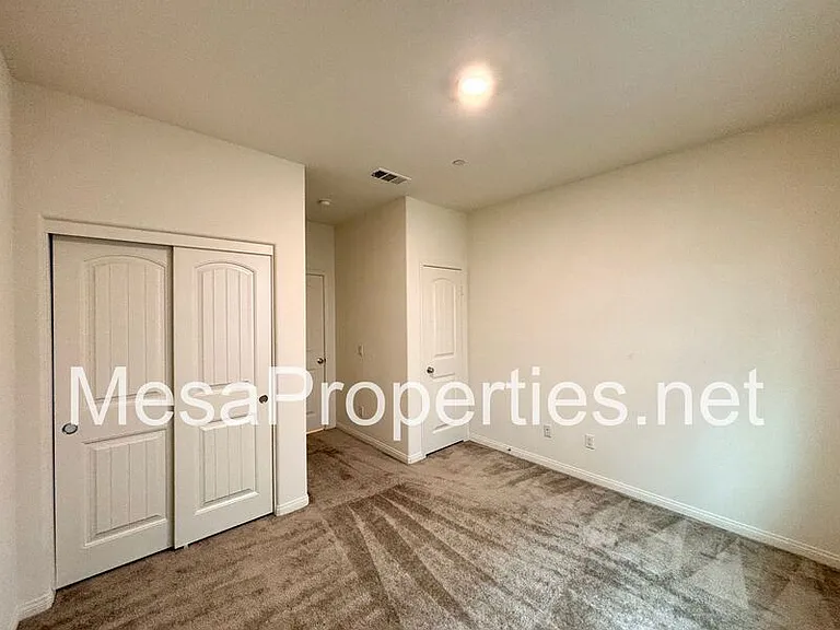 12594 Ava Loma St — Photo 15