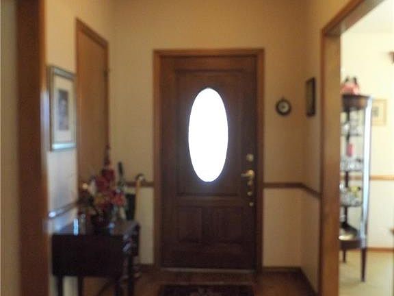 4th image of 1109 Red Bird Ln