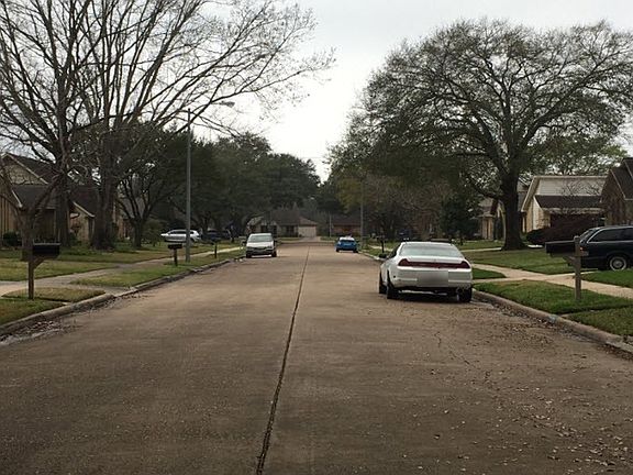 5th image of 21402 Park Brook Dr