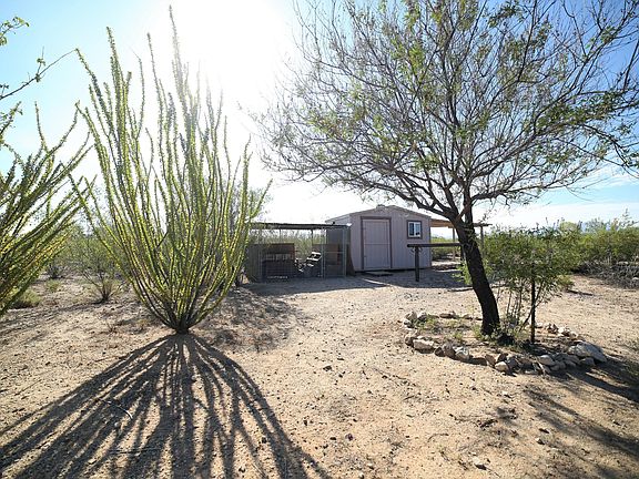 5th image of 6540 E Camino Aurelia