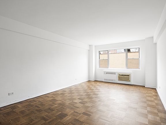 3rd image of 301 E 66th St APT 5N