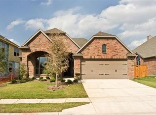 351 Falstaff Dr, Roanoke, TX 76262
