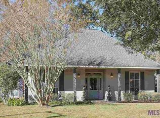 9020 Smoke Rock Dr, Baton Rouge, LA 70817