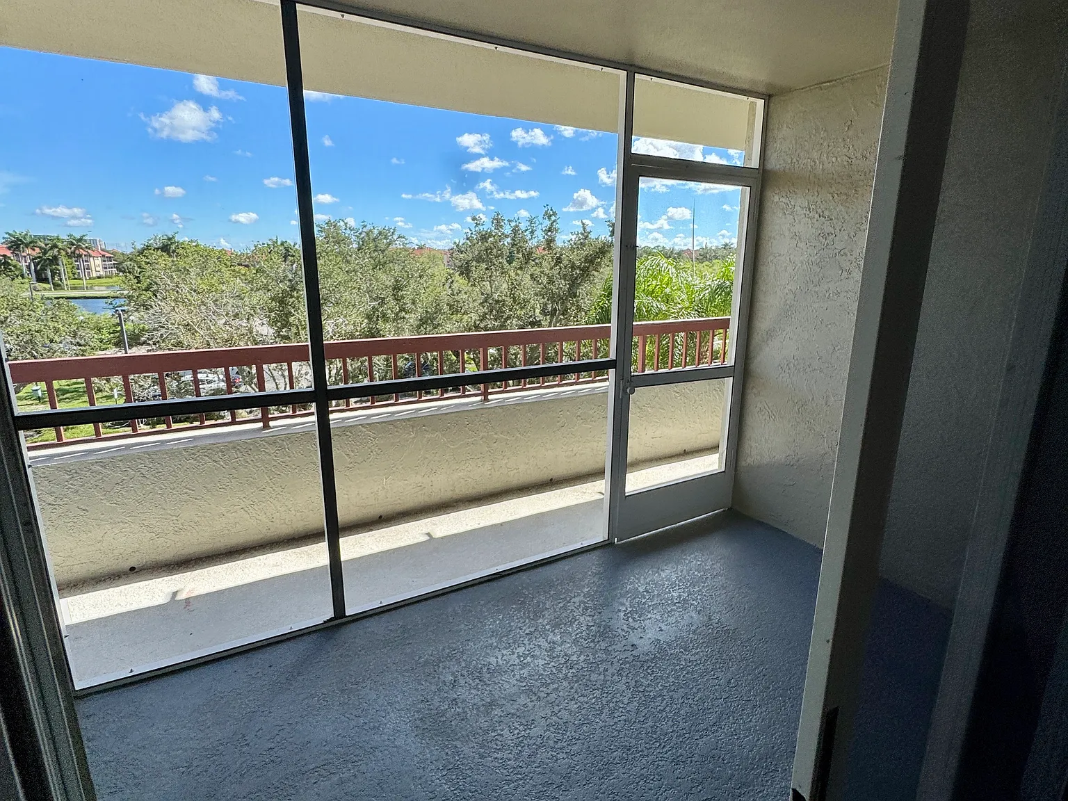1 bed, 1.5 bath, 760 sqft, $1,500 — Photo 3