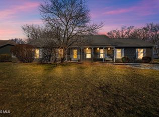 7924 Harrow Ct, Sylvania, OH 43560