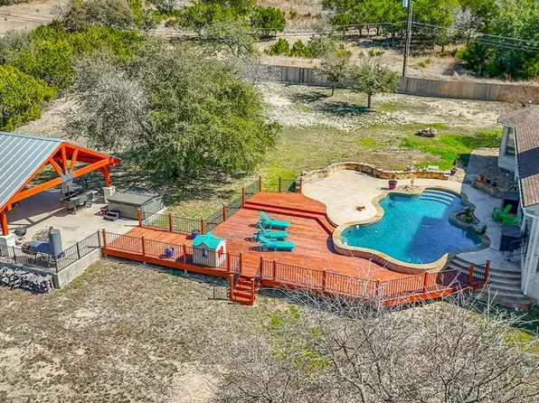 337 Gallup Trl, Kerrville, TX 78028