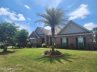 10481 Chapelwood Dr, Gulfport, MS 39503