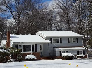 24 Brookfield Way, Morristown, NJ 07960