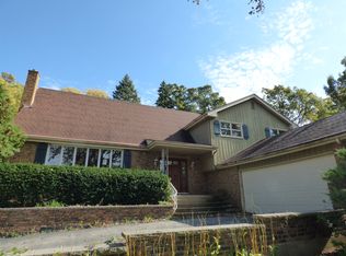 292 Banbury Rd, Mundelein, IL 60060