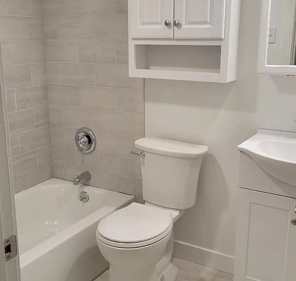 Eagle Court Apartments — Photo 5