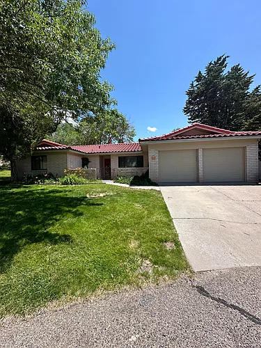 716 Fennel Ct SE Photo 1