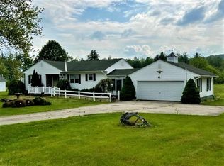 289 Main Rd, Stamford, VT 05352