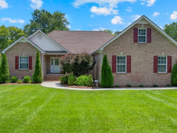 621 Big Oak Dr, Manchester, TN 37355